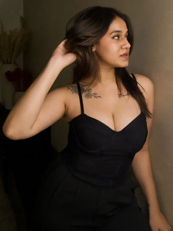 Anika - VIP Escort Bangalore
